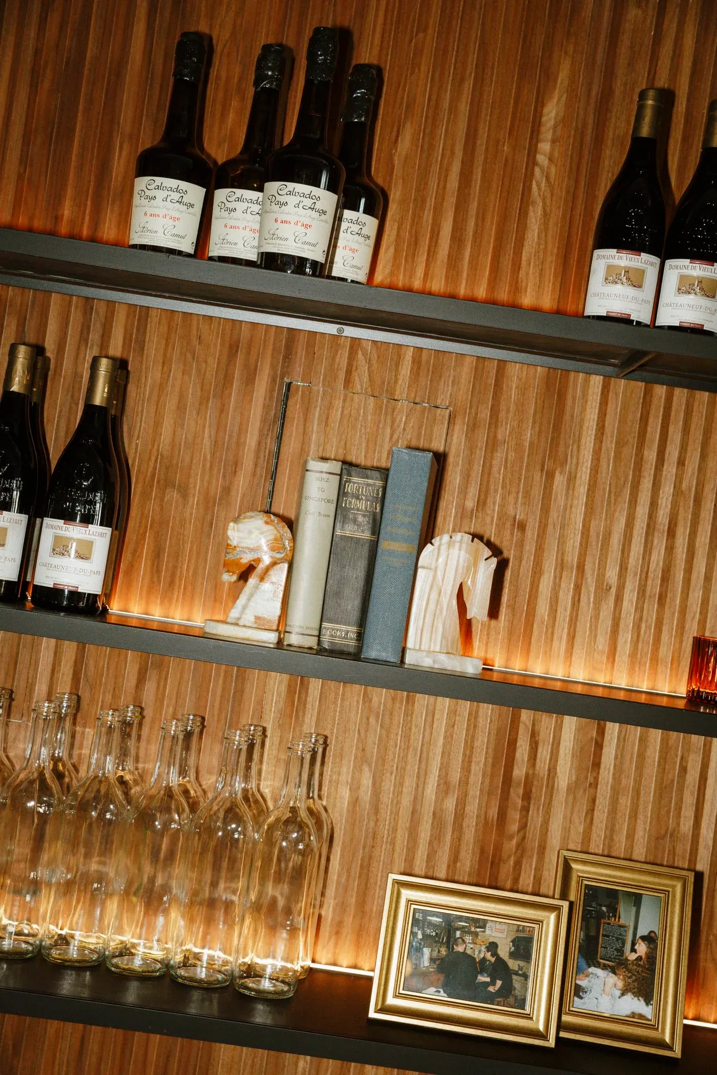 Massilia DTLA decor detail