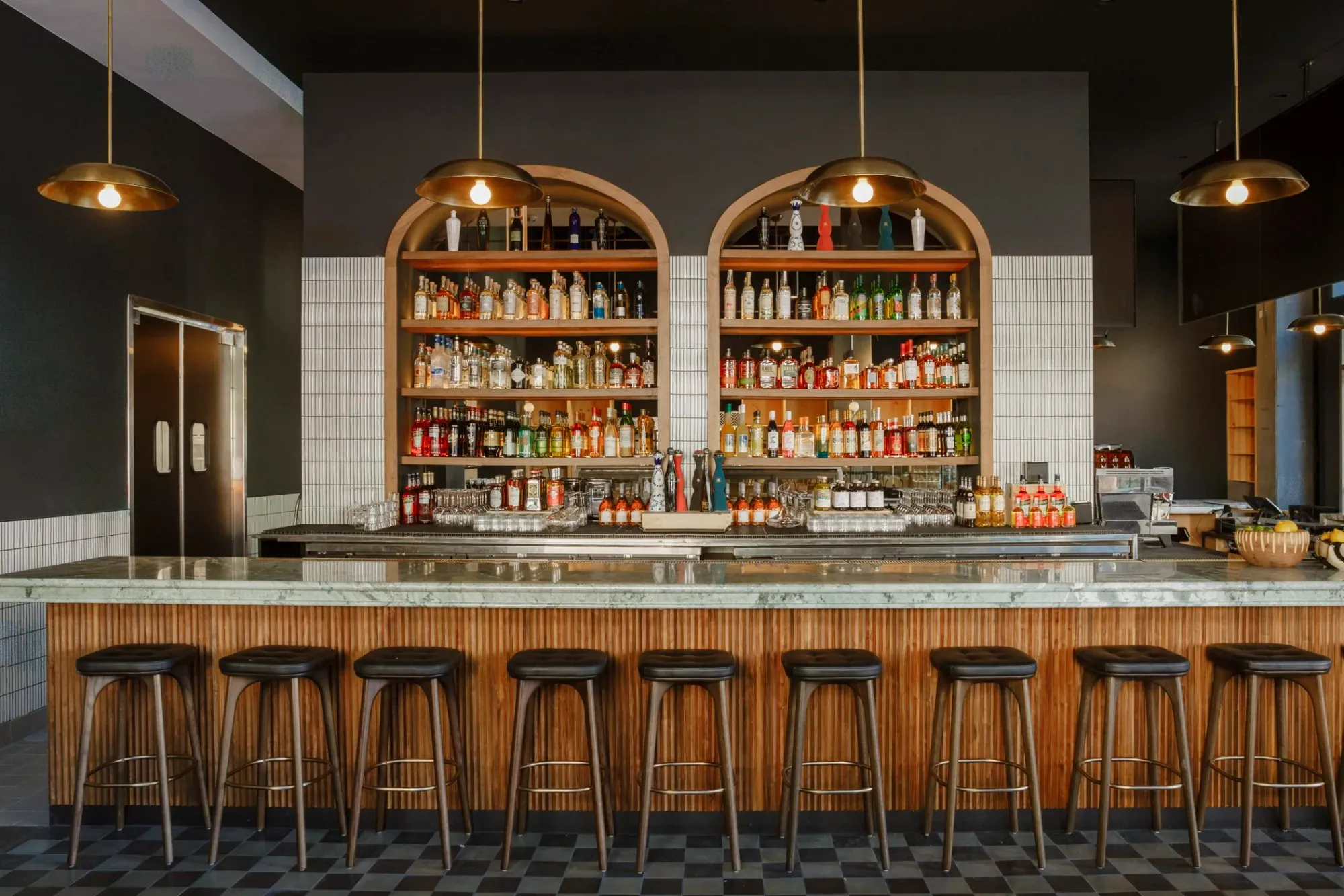Massilia DTLA bar